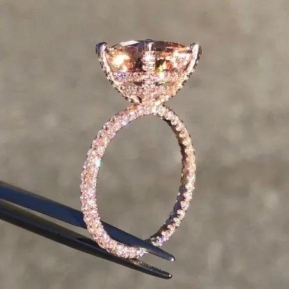 New 6 Carat 18K Rose Gold Morganite Ring, beautiful Ring, shiny Ring - Picture 7 of 8